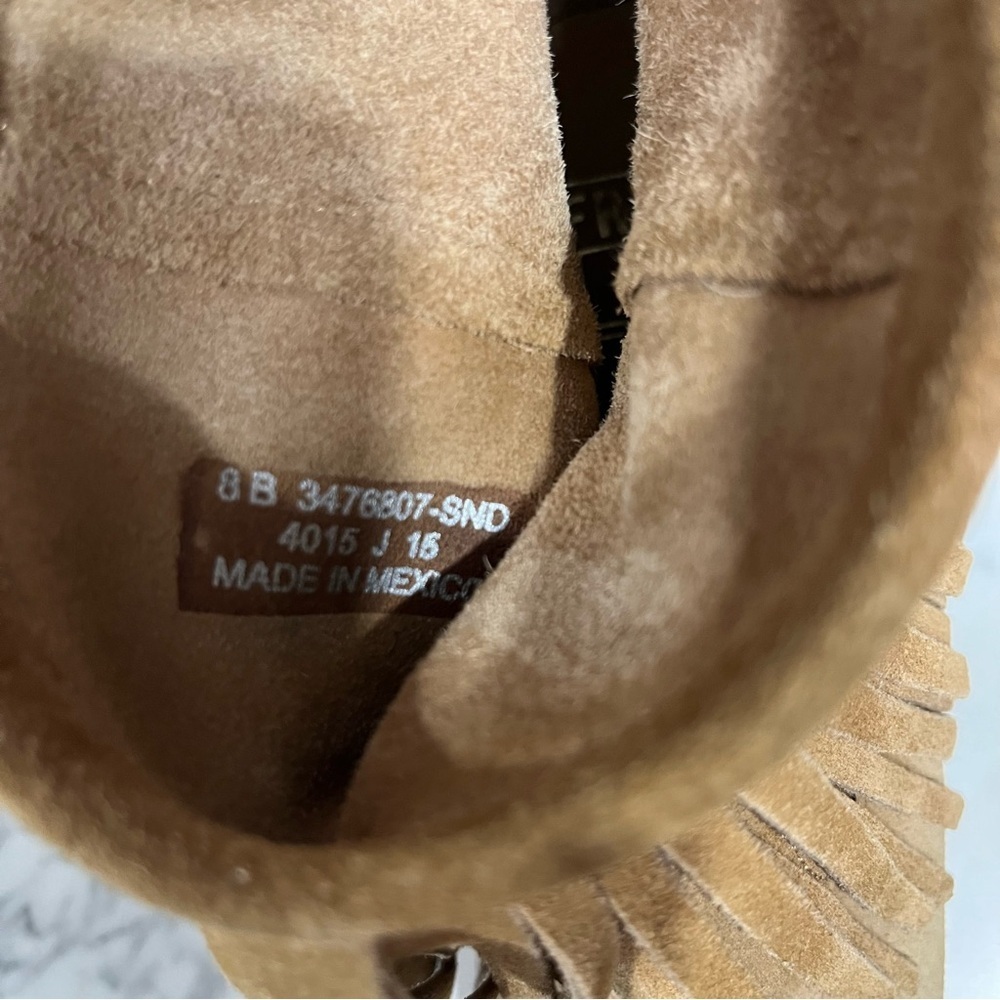 Frye Ilana Fringe Suede Tan Short Bootie Ankle Boots in Sand Western Size 8B - Picture 11 of 11